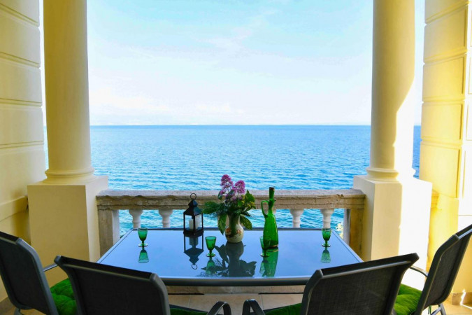 Sunny apartments Lovran - Villa Two Angels, Villa Perla, Apartment Carissima Lovran