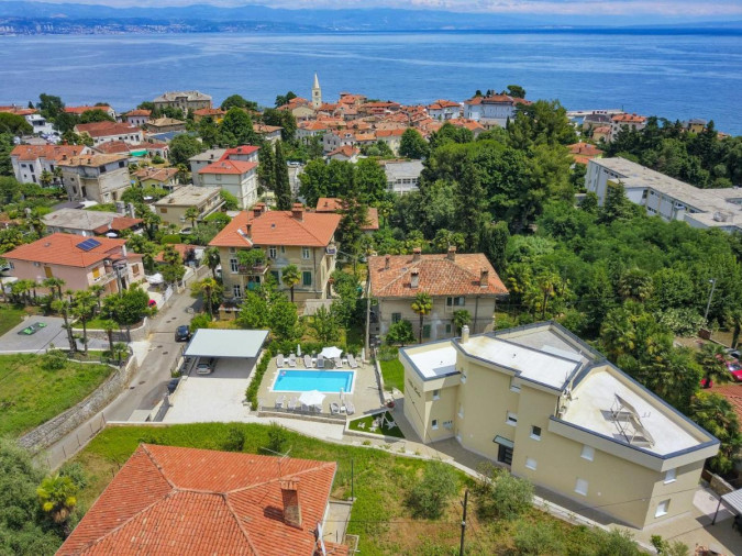 Sunny apartments Lovran - Villa Two Angels, Villa Perla, Apartment Carissima Lovran