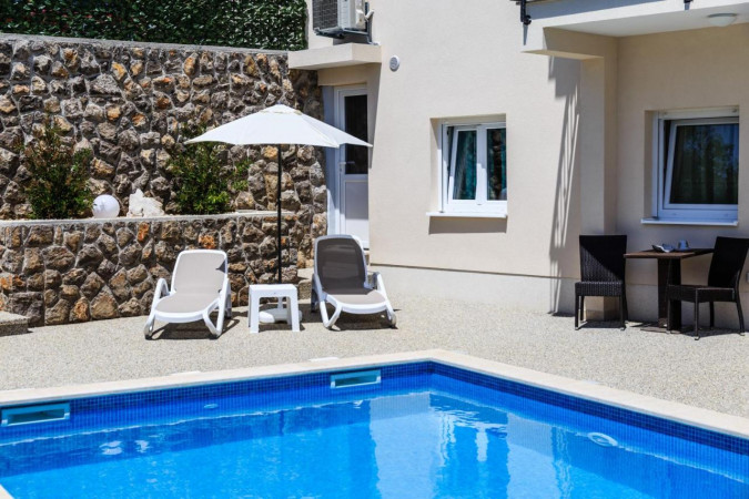 Sunny apartments Lovran - Villa Two Angels, Villa Perla, Apartment Carissima Lovran