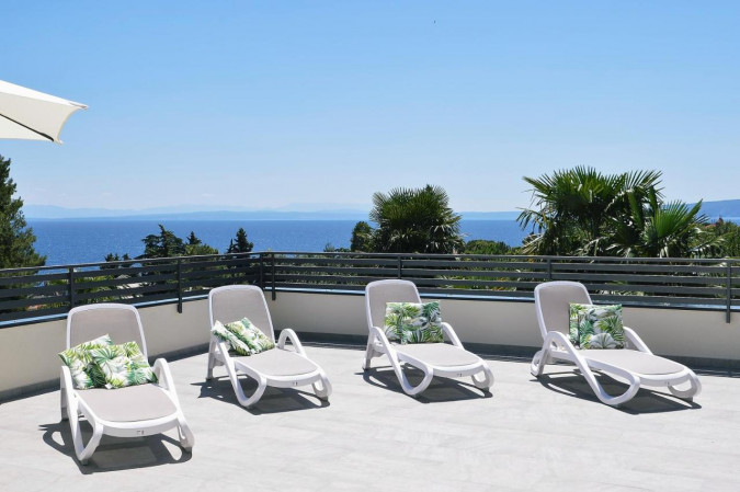Sunny apartments Lovran - Villa Two Angels, Villa Perla, Apartment Carissima Lovran