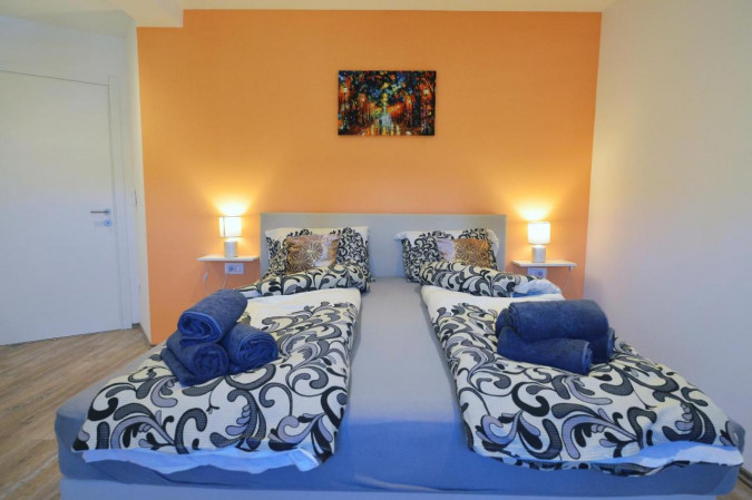 Sunny apartments Lovran - Villa Two Angels, Villa Perla, Apartment Carissima Lovran