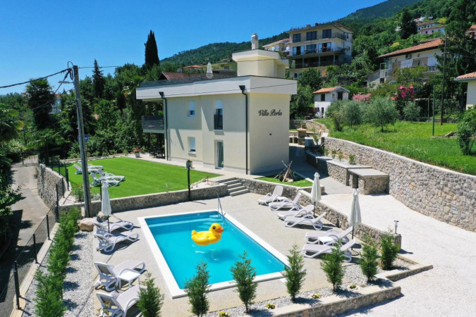 Sunny apartments Lovran - Villa Two Angels, Villa Perla, Apartment Carissima Lovran